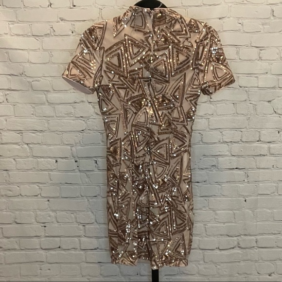 Forever 21 Sequin Mini Dress With Sleeves Size Small - Picture 3 of 3